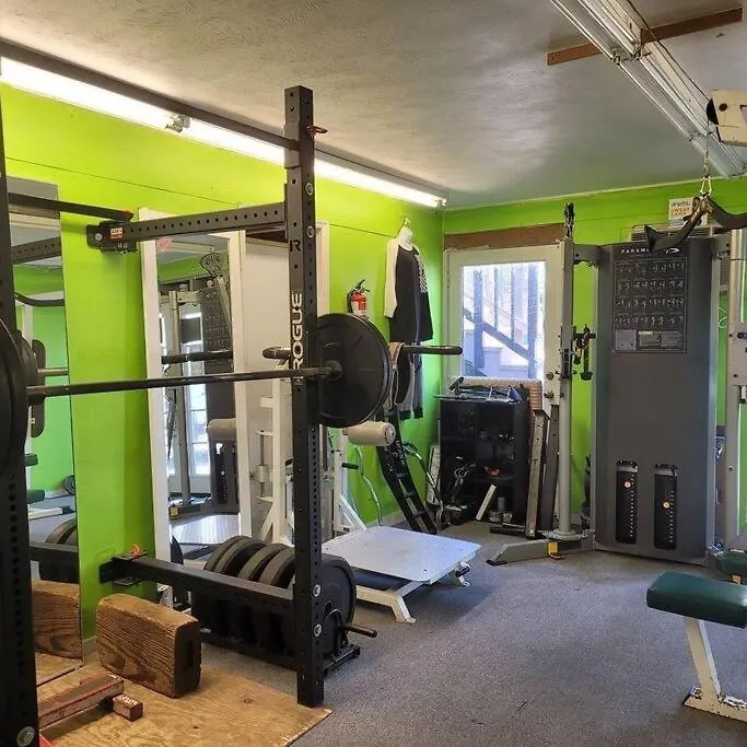 Room 1 Free Room With Purchase Of Gym Training Room 1 Wailuku Stati Uniti